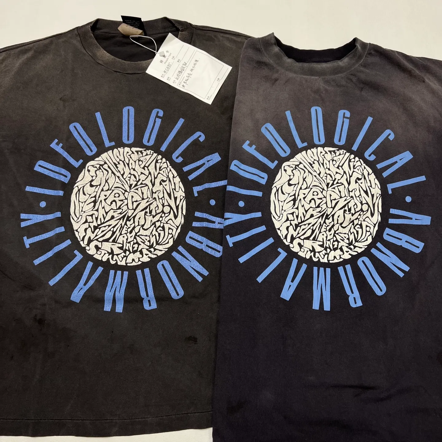 SAINT Mxxxxxx IDEOLOGICAL SS TEE/BLK Peace and anti-war crack pattern tee, washed black S-XL, look for the cylindrical fabric without side seams, the open width is almost meaningless Asut ready-made garments dyed, the whole piece is sprayed with horse-hair spray, and then sprayed again to fade, the collar and cuffs are frayed, many places are broken, oversized printing position, genuine level restoration, complete accessories, with little angel anti-counterfeiting label